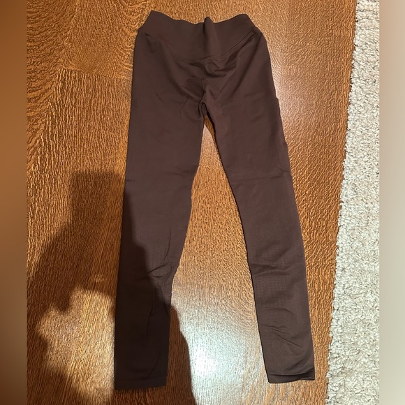 Shadow Brown Gymshark Leggings size Small - Picture 3 of 3